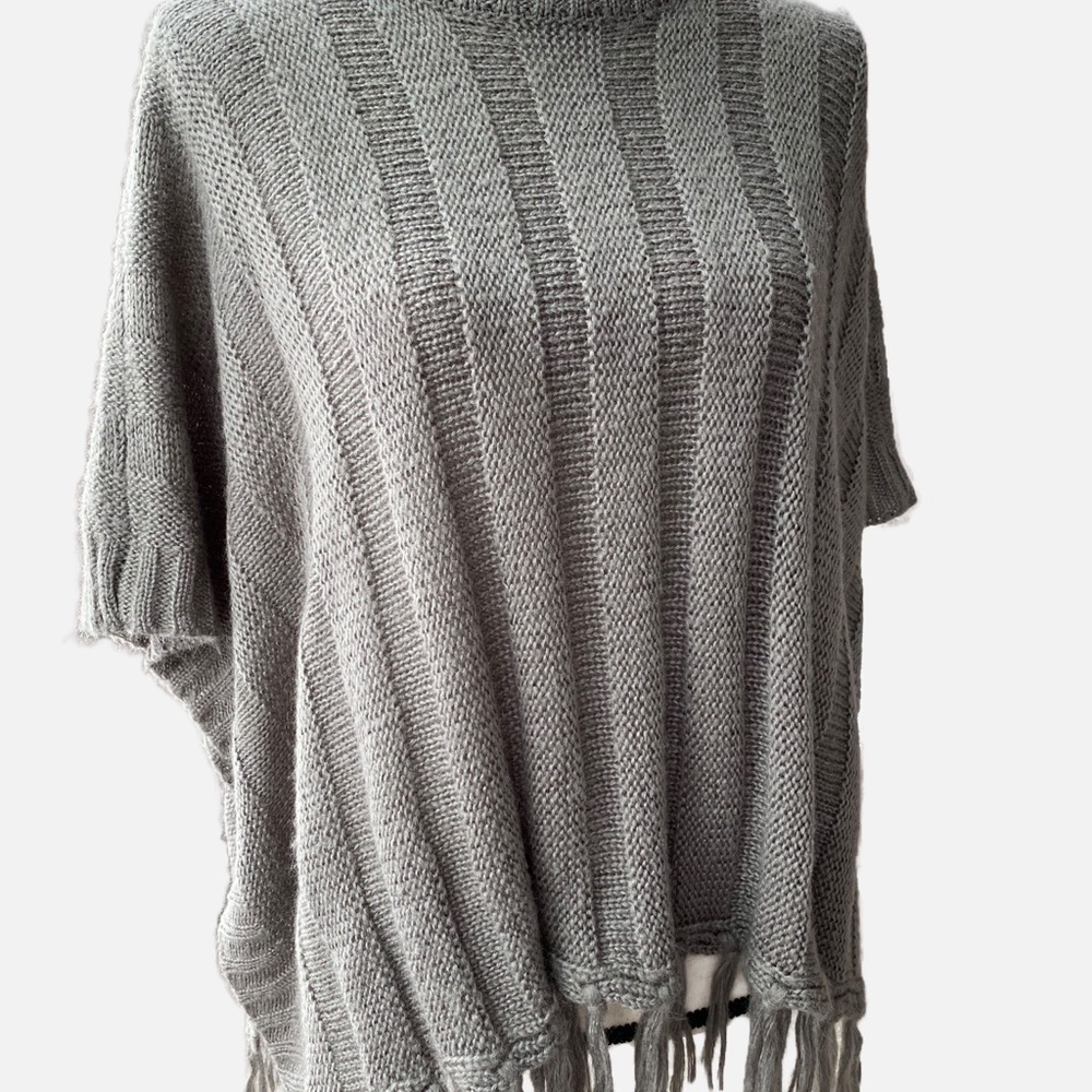 Ultra Flirt Poncho Sweater- M